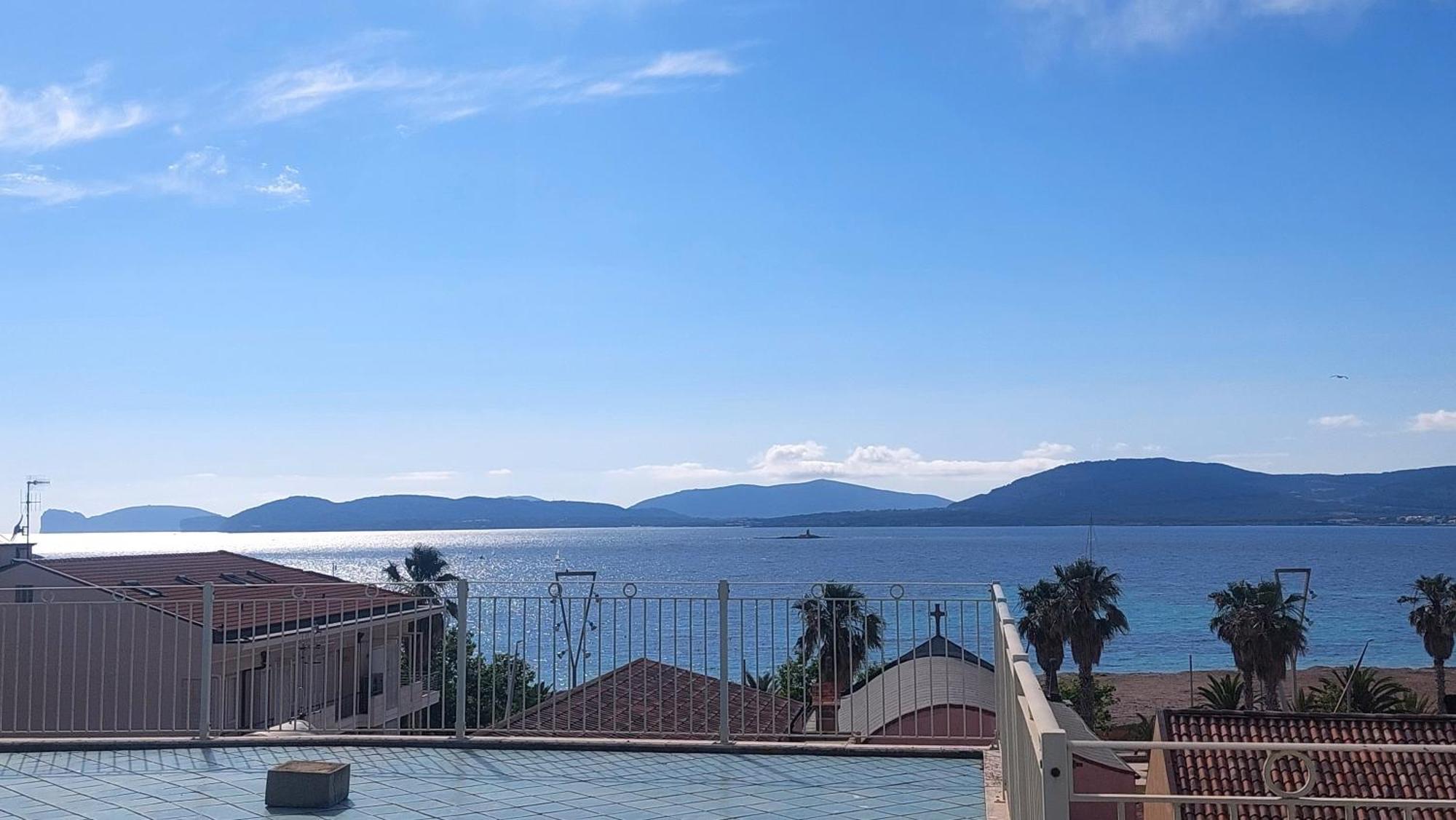 Lovealghero Stanze In Attico Vista Mare ภายนอก รูปภาพ