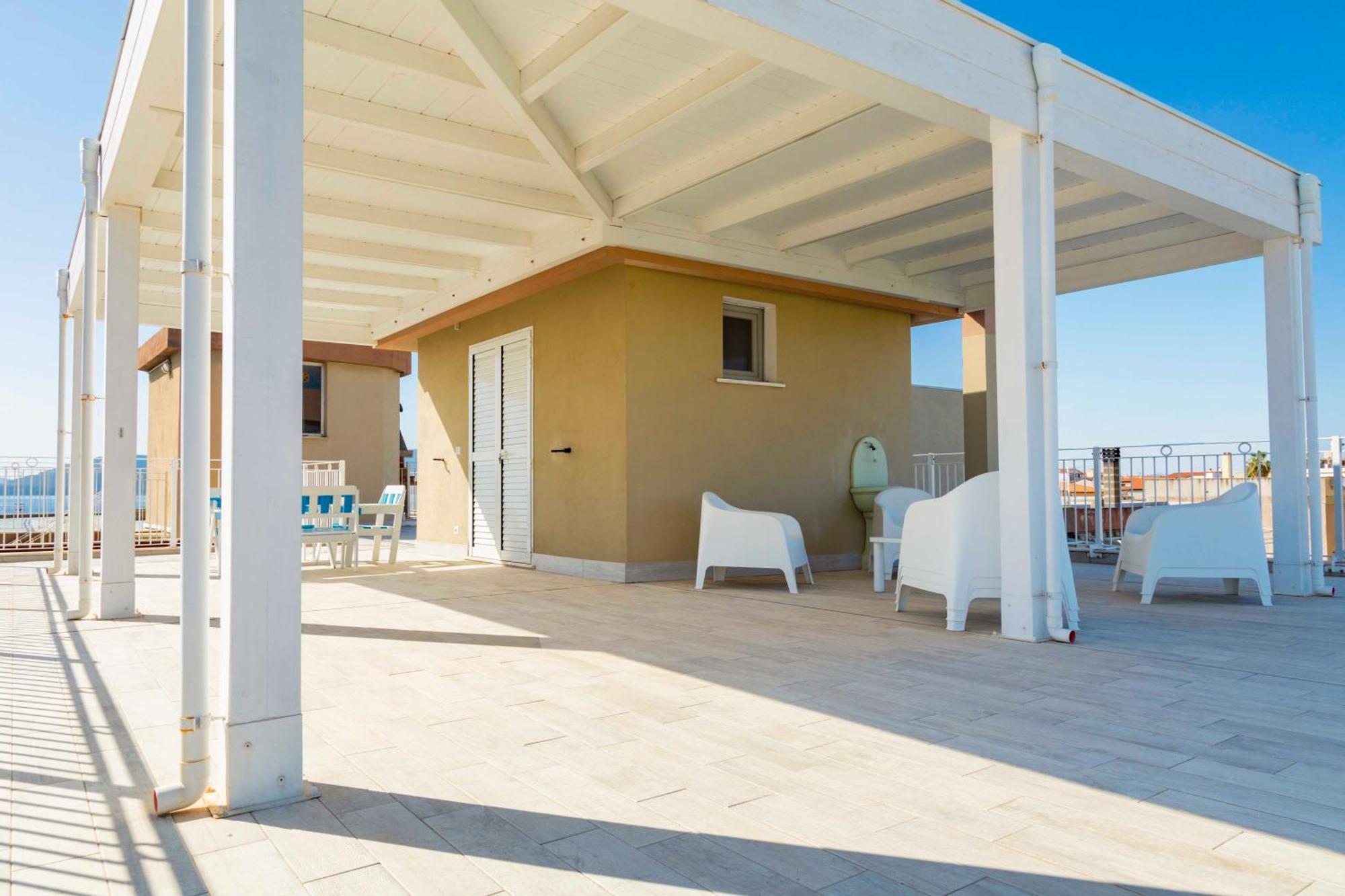 Lovealghero Stanze In Attico Vista Mare ภายนอก รูปภาพ
